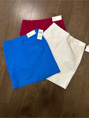 NWT Northern Reflections Pull-On Comfort Skorts - Size S (Set of 3)